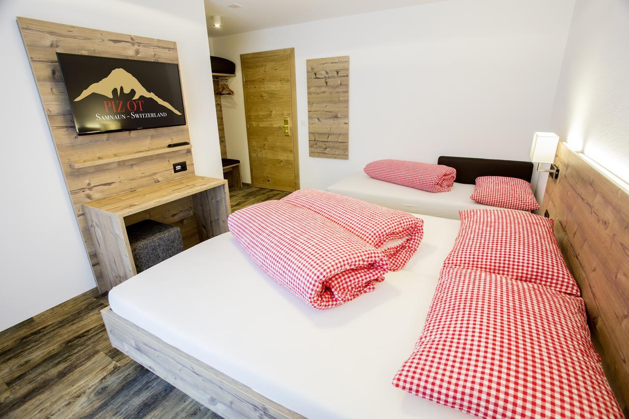 Piz Ot Hotel Самнаун Екстериор снимка