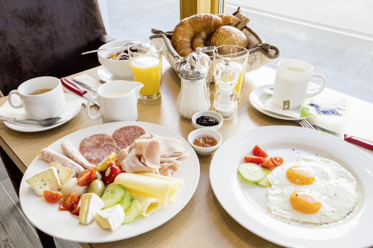 Piz Ot Hotel Самнаун Екстериор снимка