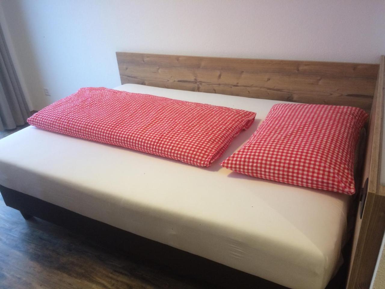 Piz Ot Hotel Самнаун Екстериор снимка